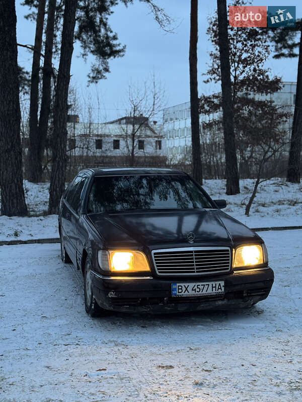 Mercedes-Benz S-Class 1998