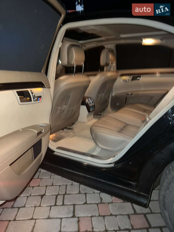 Седан Mercedes-Benz S-Class 2007 в Черноморске