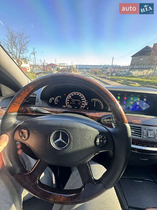 Седан Mercedes-Benz S-Class 2006 в Черноморске