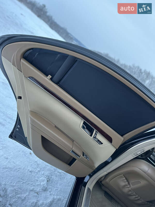 Седан Mercedes-Benz S-Class 2008 в Умані