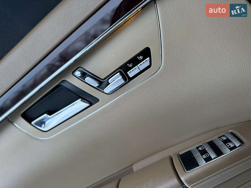 Седан Mercedes-Benz S-Class 2008 в Умані