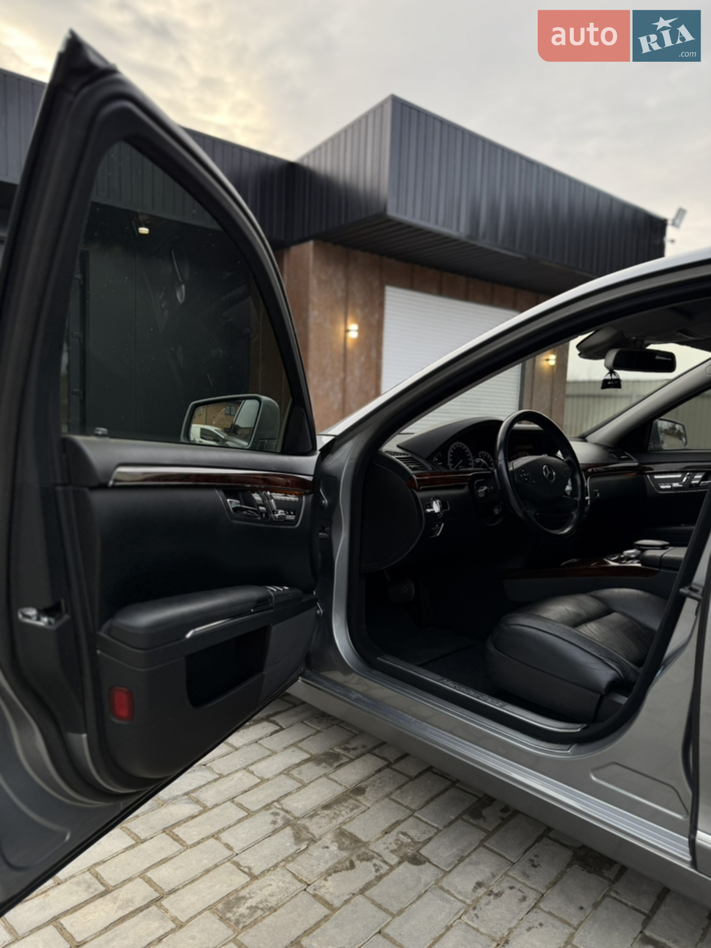 2010 Mercedes-Benz S-klasse - мініатюра 27