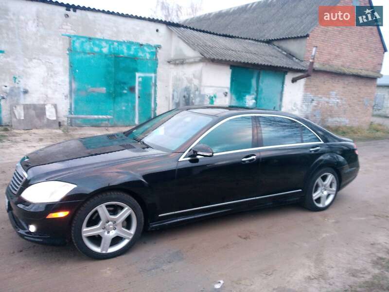 Mercedes-Benz S-Class 2006