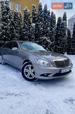 Седан Mercedes-Benz S-Class 2006 в Киеве