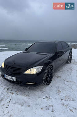 Седан Mercedes-Benz S-Class 2006 в Черноморске