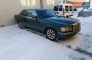 Седан Mercedes-Benz S-Class 1980 в Коростене