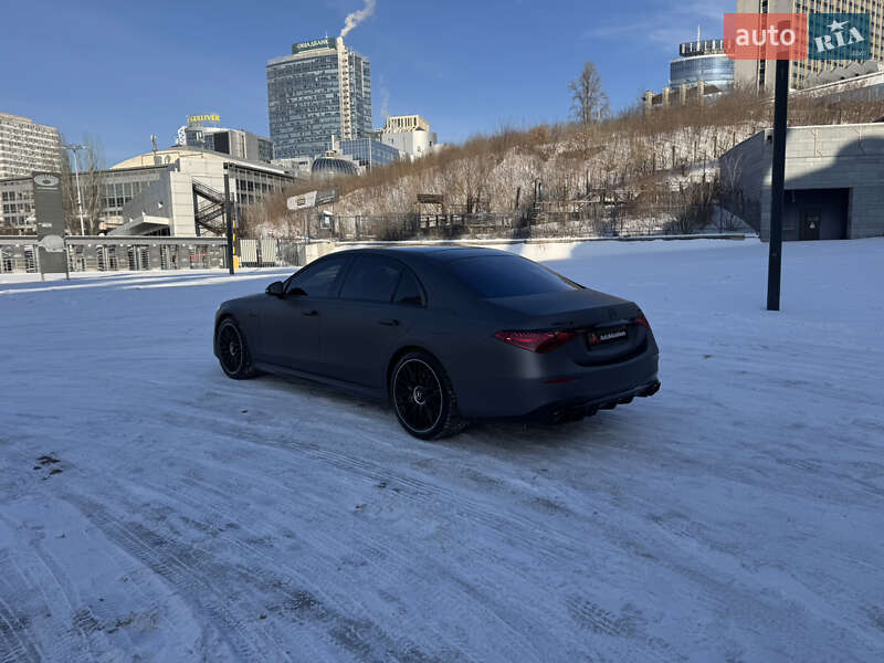 Седан Mercedes-Benz S-Class 2024 в Києві