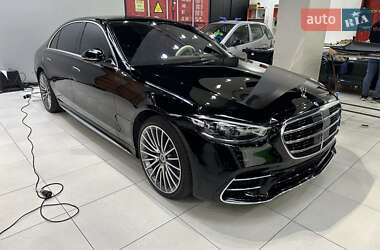 Седан Mercedes-Benz S-Class 2024 в Киеве