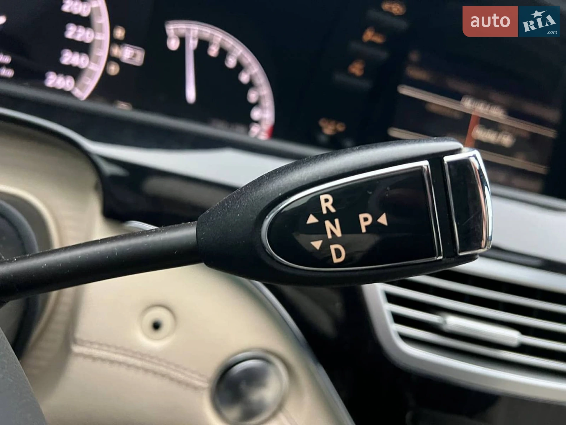 2012 Mercedes-Benz S-klasse - мініатюра 27