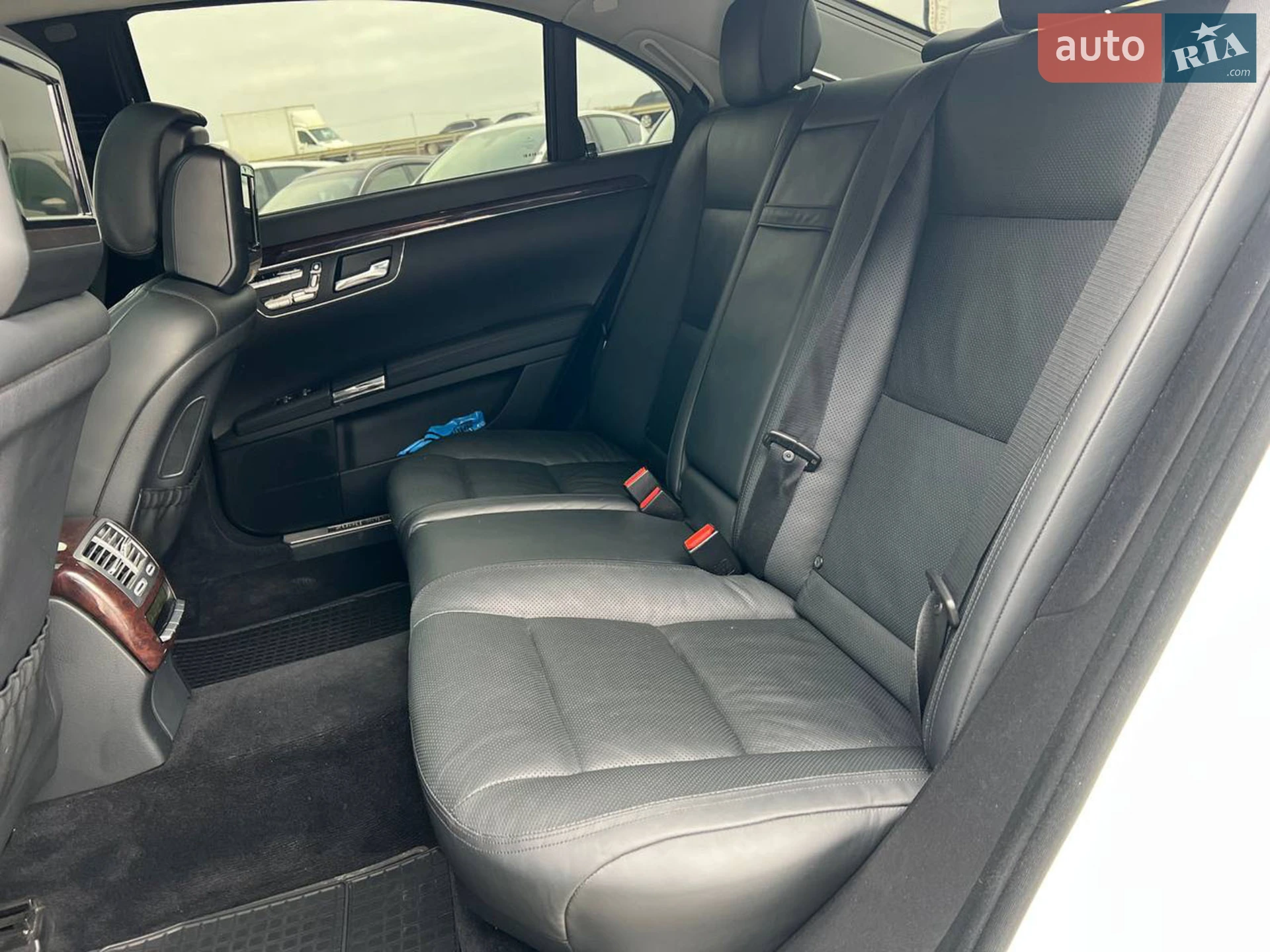 2010 Mercedes-Benz S-klasse - мініатюра 39