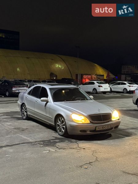 Mercedes-Benz S-Class 2002
