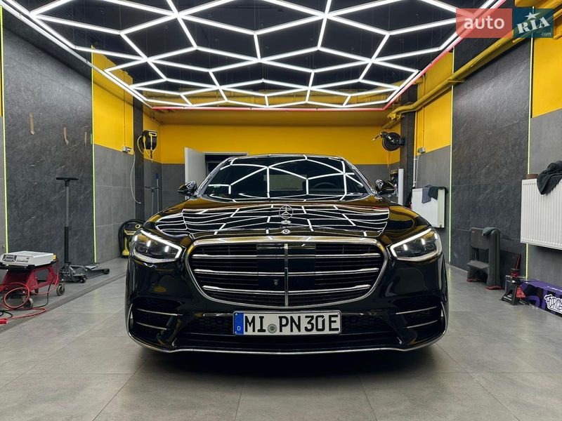 Mercedes-Benz S-Class 2022