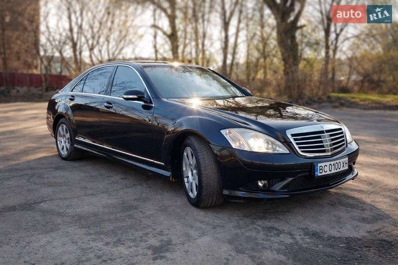 Mercedes-Benz S-Class 2007