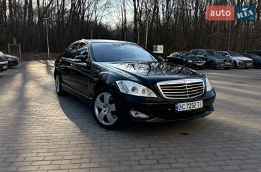 Седан Mercedes-Benz S-Class 2006 в Львові