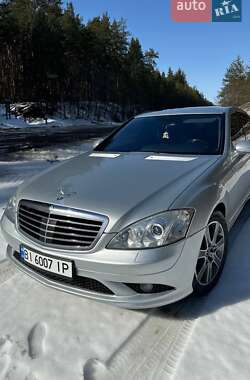 Седан Mercedes-Benz S-Class 2006 в Миргороді