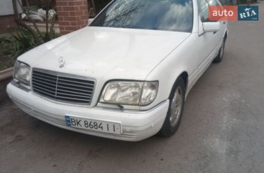 Седан Mercedes-Benz S-Class 1995 в Ровно