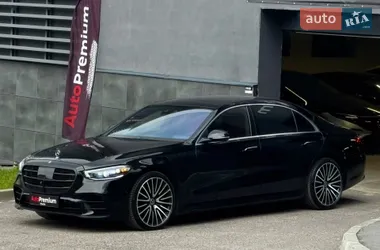Mercedes-Benz S-Class 2021