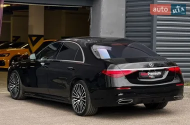 Mercedes-Benz S-Class 2021