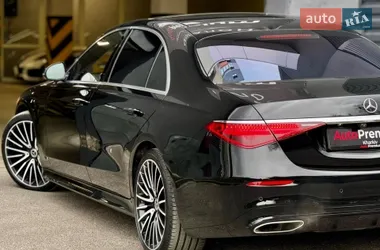 Mercedes-Benz S-Class 2021