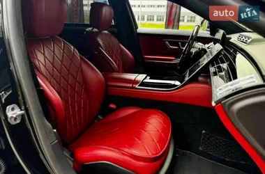Mercedes-Benz S-Class 2021