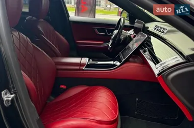Mercedes-Benz S-Class 2021