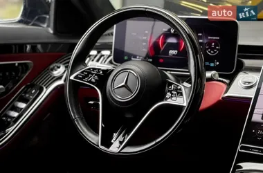 Mercedes-Benz S-Class 2021