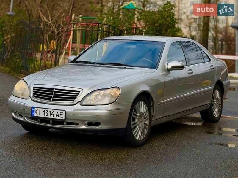 Mercedes-Benz S-Class 1999