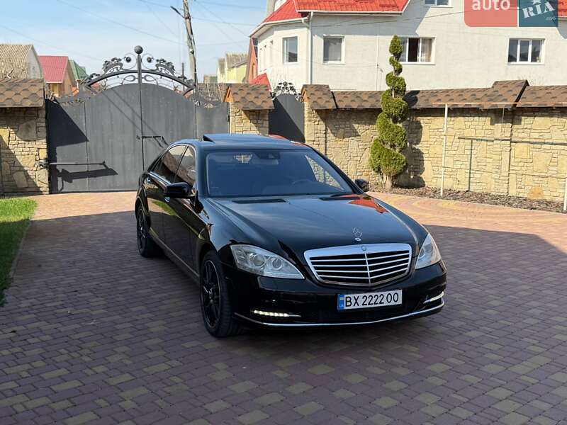 Mercedes-Benz S-Class 2013