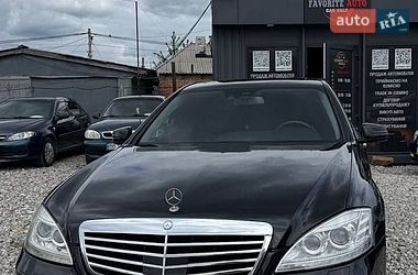 Седан Mercedes-Benz S-Class 2006 в Дніпрі