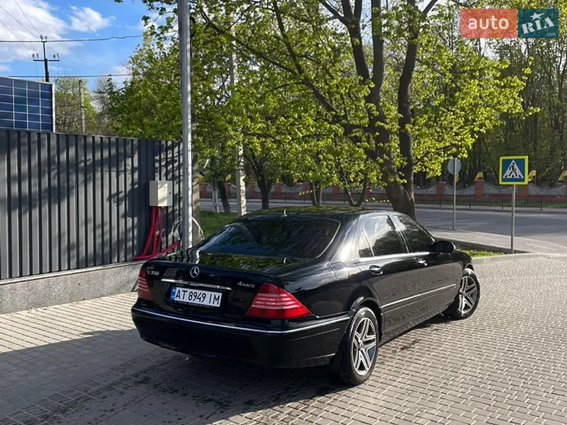 Mercedes-Benz S-Class 2005