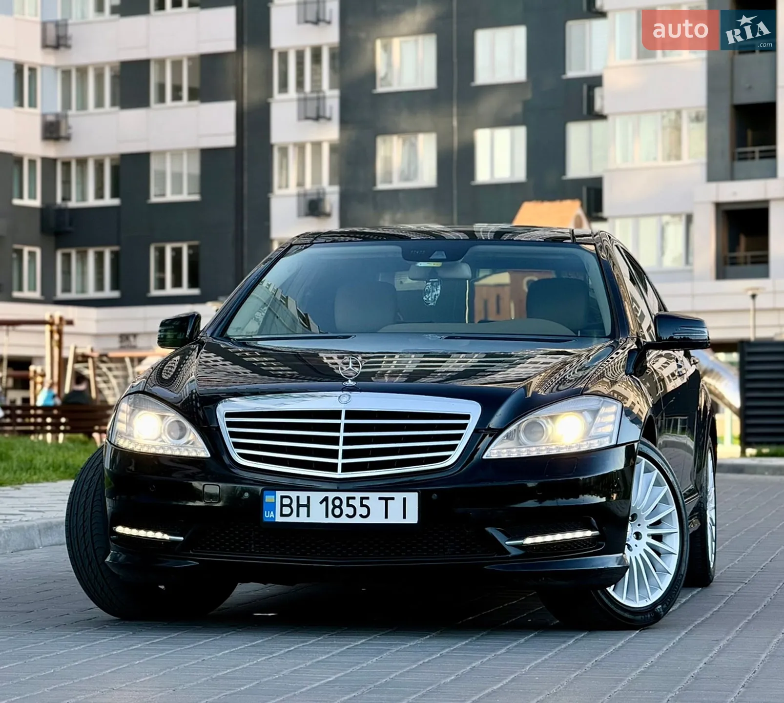 2013 Mercedes-Benz S-klasse - мініатюра 4