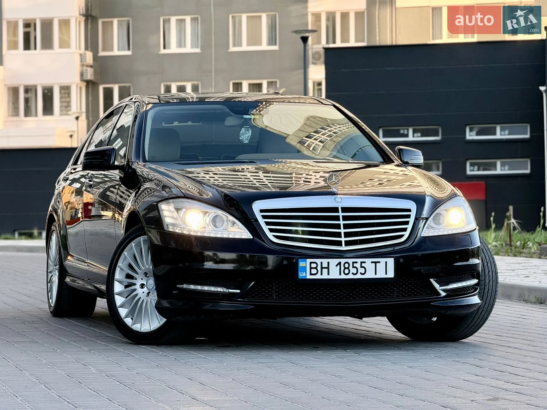 2013 Mercedes-Benz S-klasse - мініатюра 17