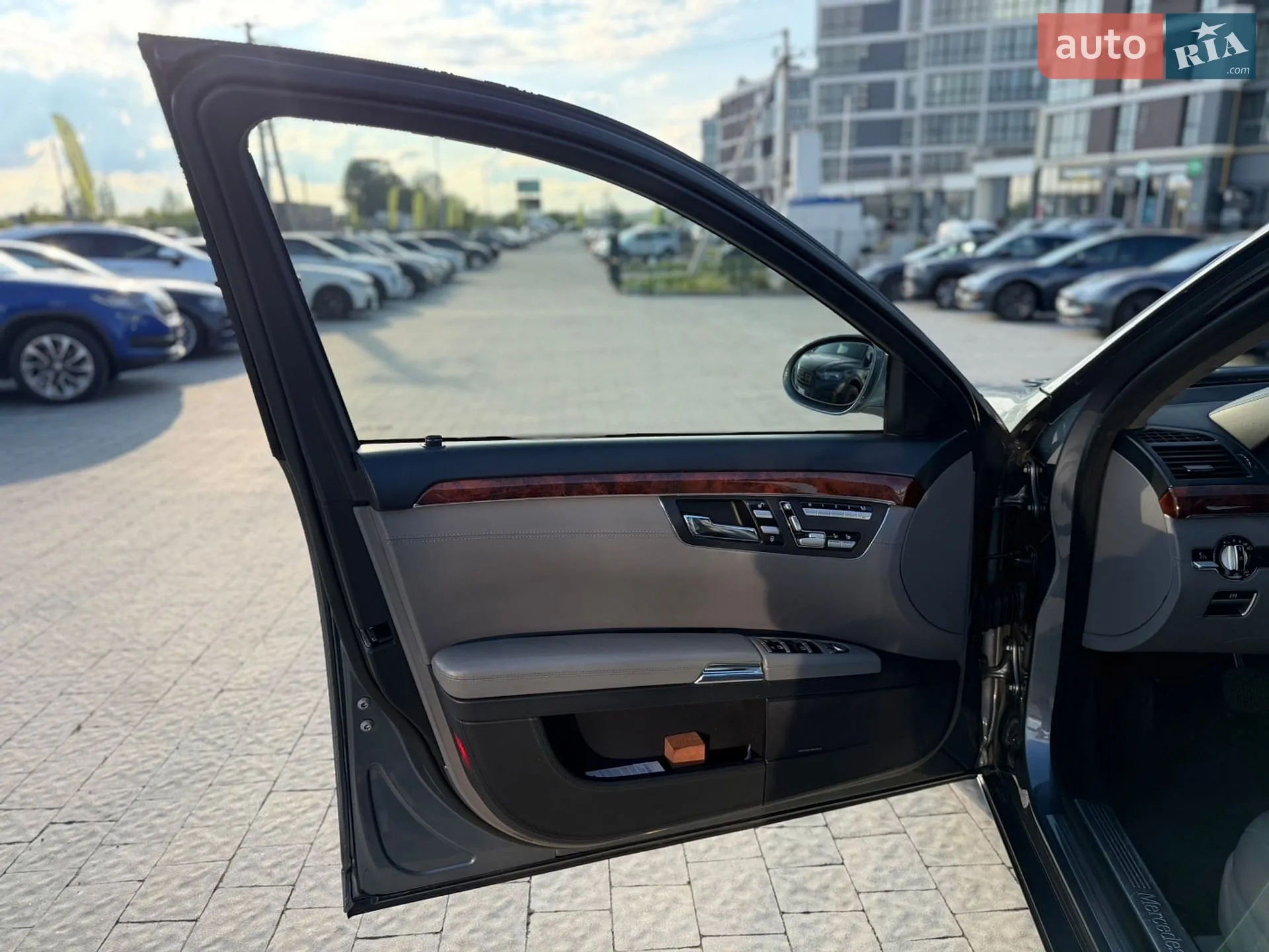 2010 Mercedes-Benz S-klasse - мініатюра 18