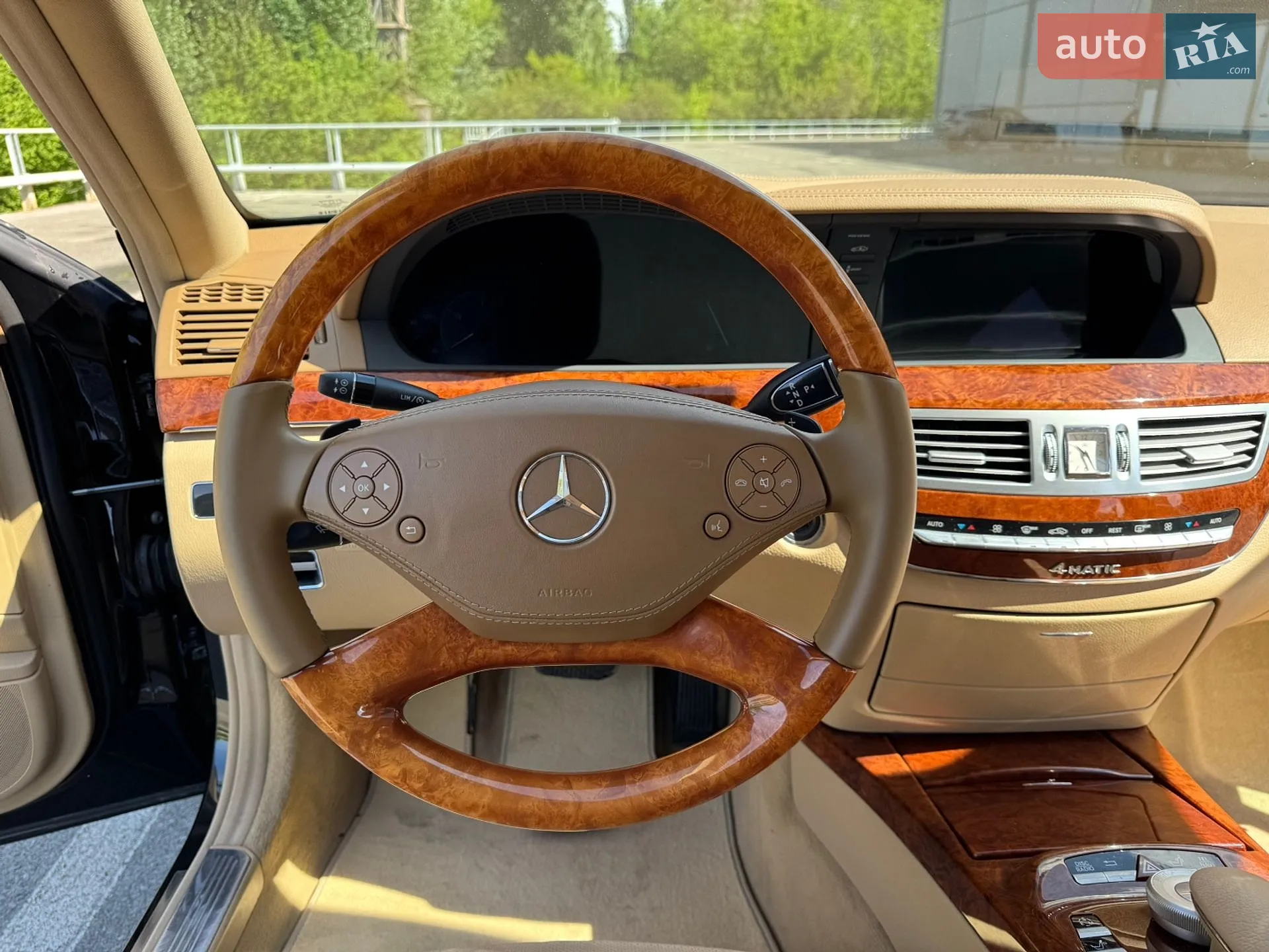 2010 Mercedes-Benz S-klasse - мініатюра 11