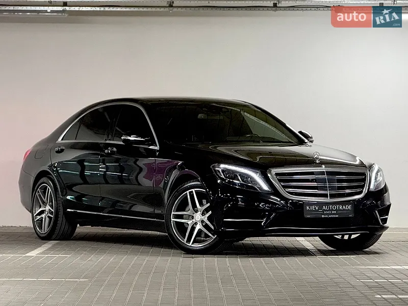 Mercedes-Benz S-Class