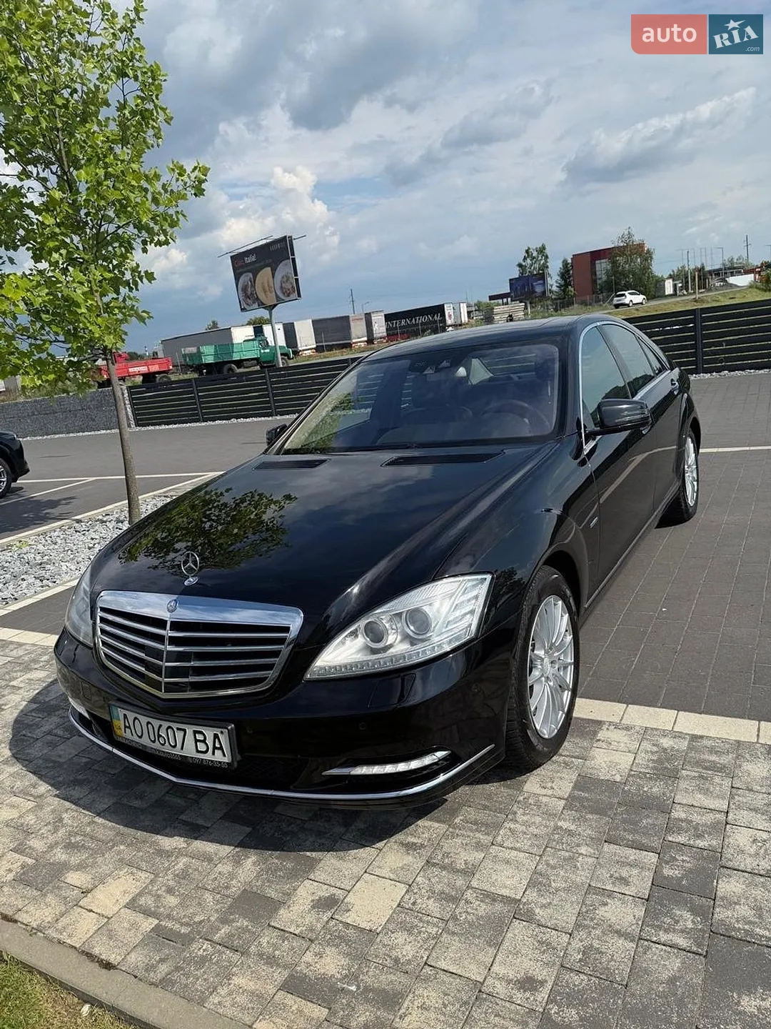 2010 Mercedes-Benz S-klasse - мініатюра 2