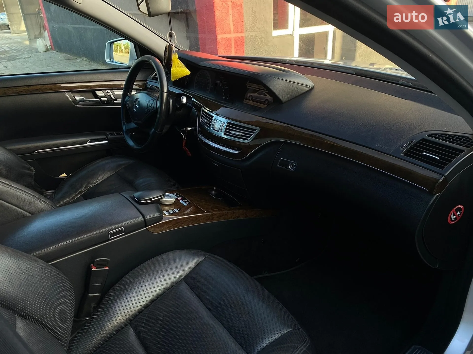 2010 Mercedes-Benz S-klasse - мініатюра 13