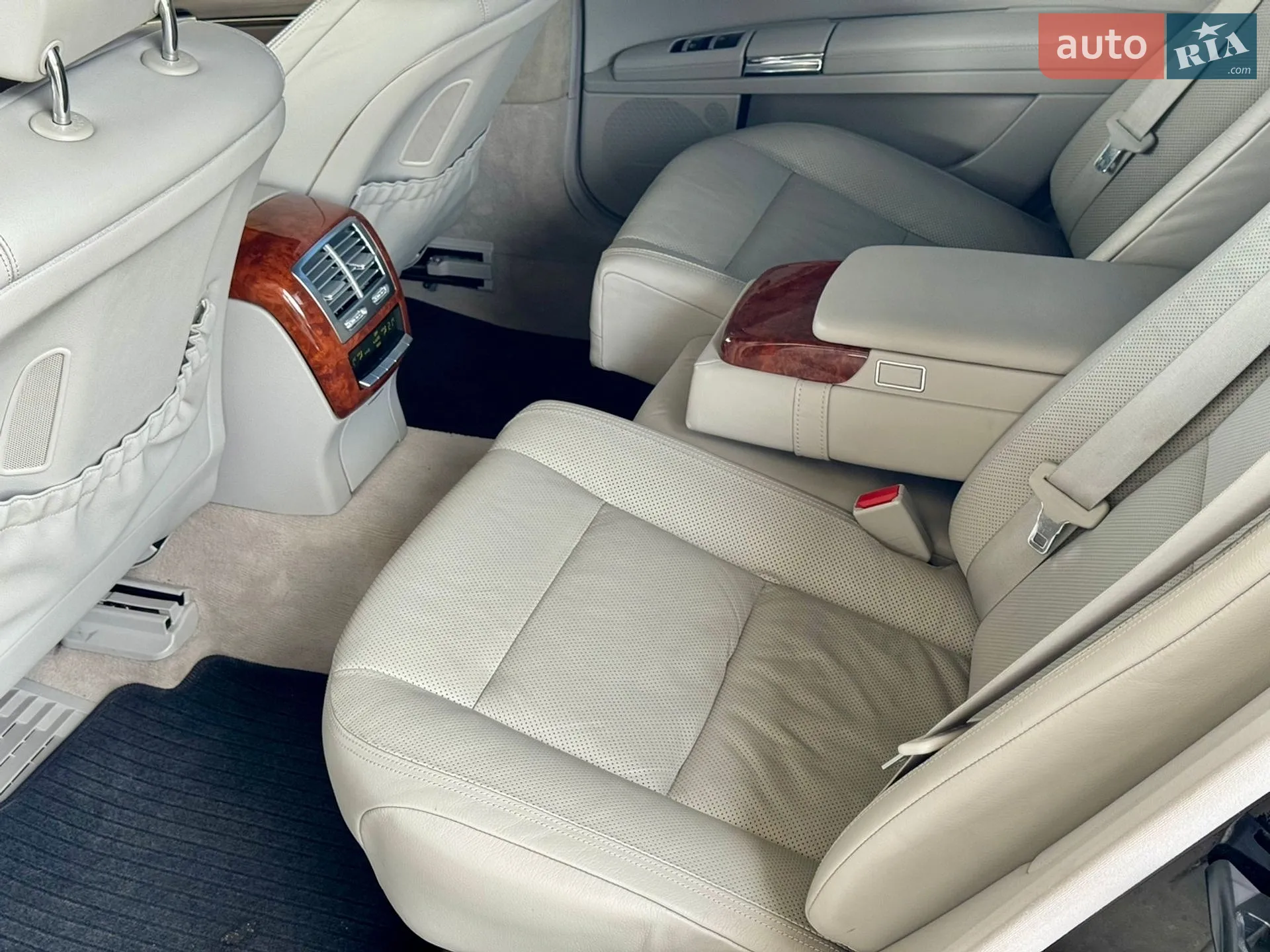 2010 Mercedes-Benz S-klasse - мініатюра 31