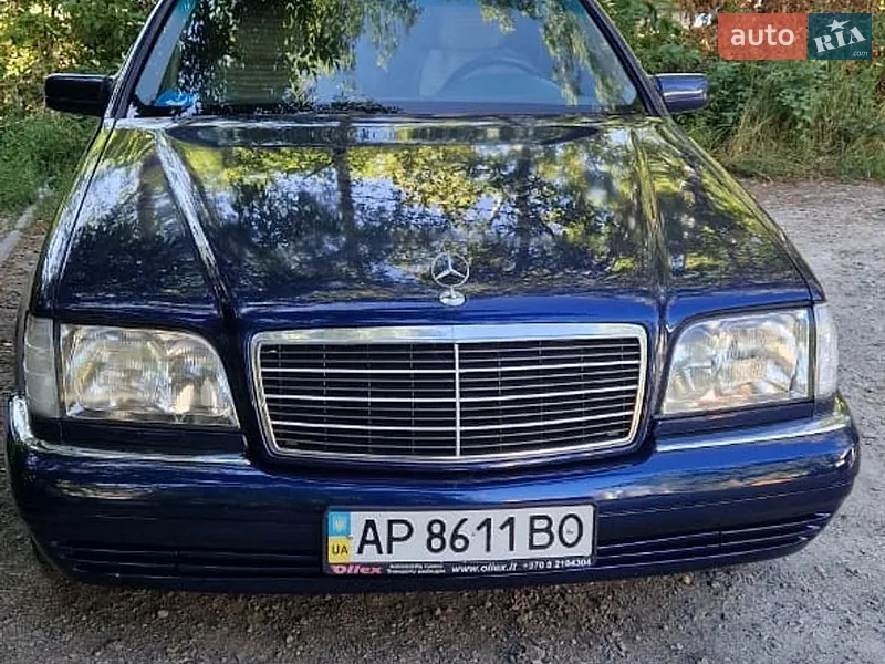 Mercedes-Benz S-Class