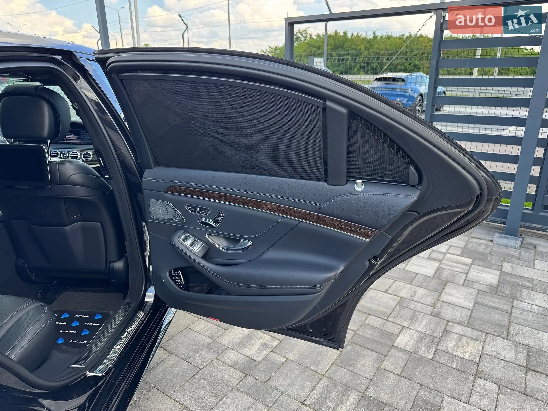2017 Mercedes-Benz S-klasse - мініатюра 38