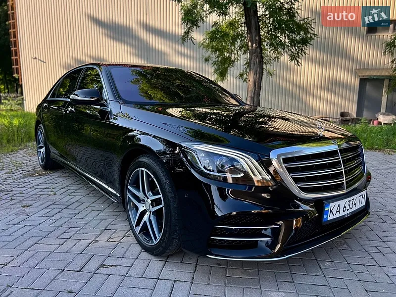 Mercedes-Benz S-Class