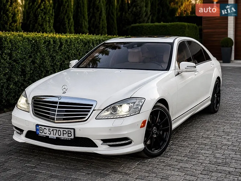 Mercedes-Benz S-Class