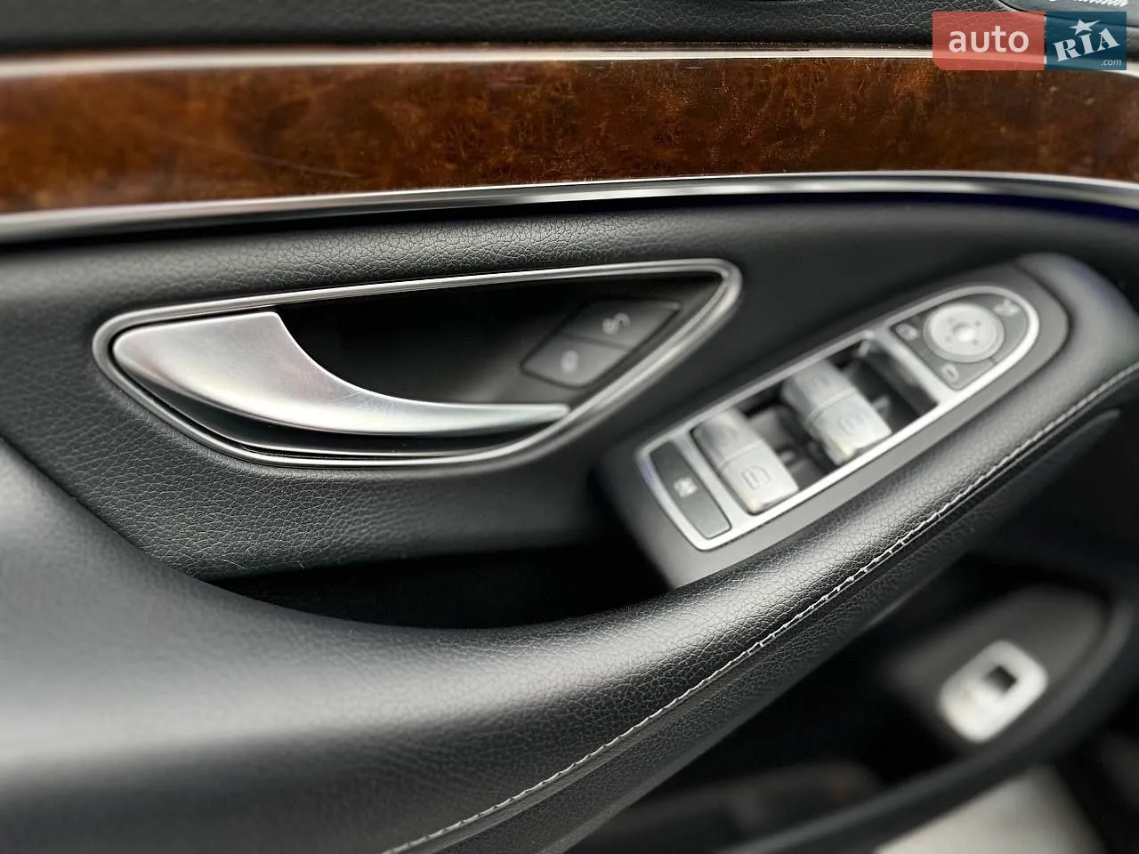 2015 Mercedes-Benz S-klasse - мініатюра 23