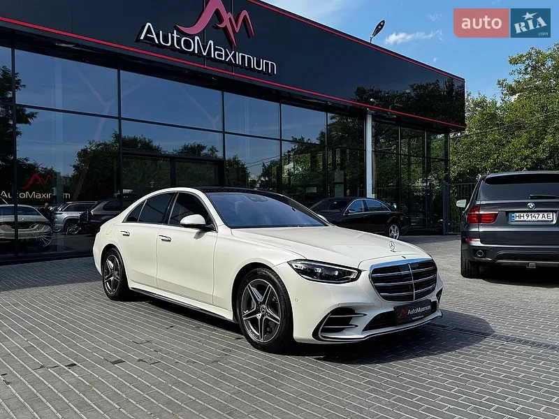 Mercedes-Benz S-Class 2021