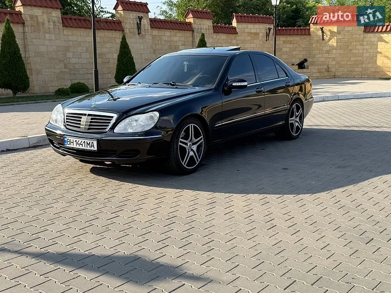 Mercedes-Benz S-Class 2004