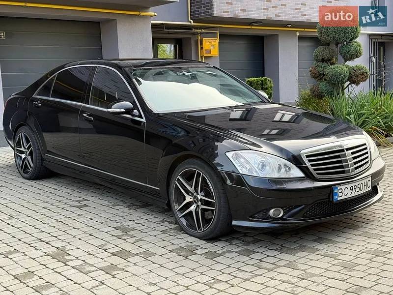 Mercedes-Benz S-Class 2008