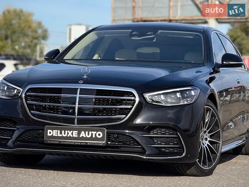 Mercedes-Benz S-Class 2023
