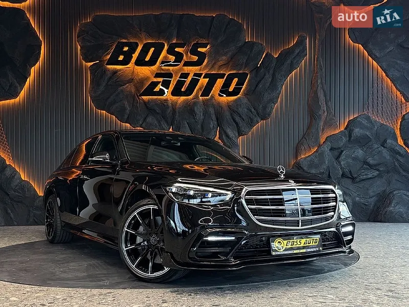 Mercedes-Benz S-Class