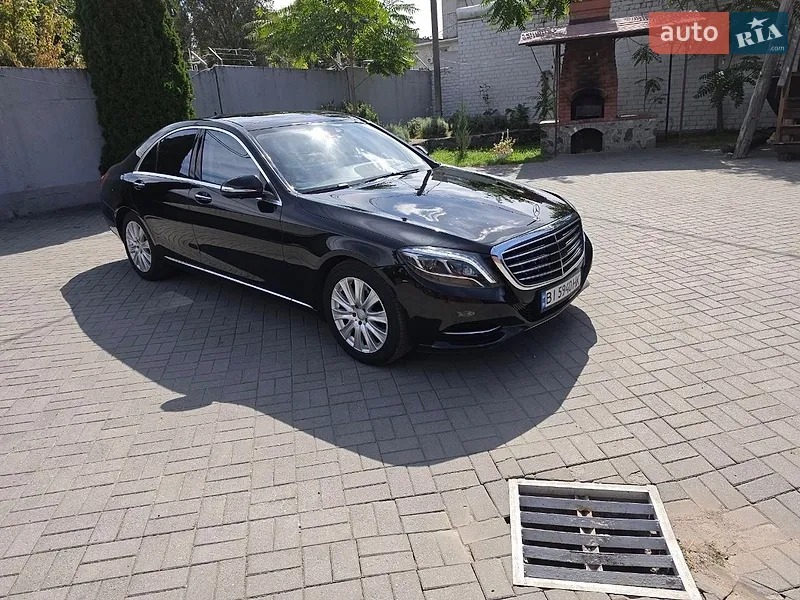 Mercedes-Benz S-Class