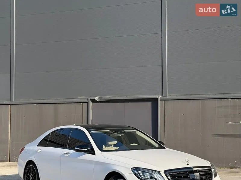 Mercedes-Benz S-Class